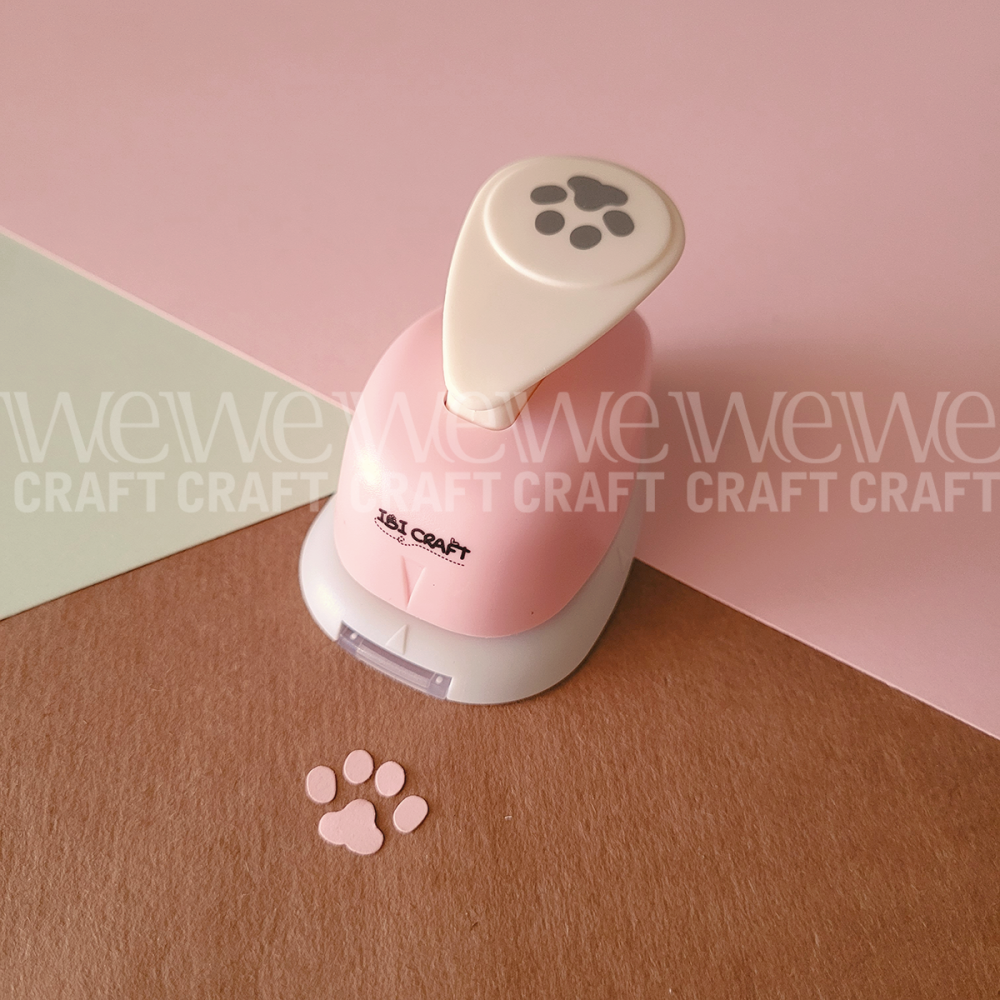 Dress My Craft Paper Punch - Flower Corner