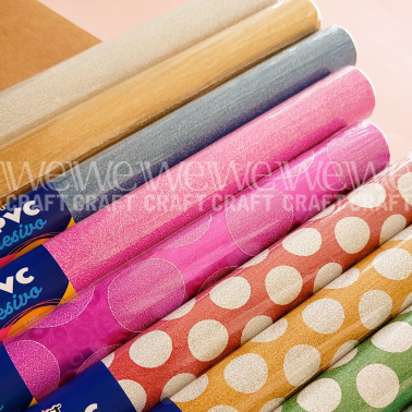 PVC Autoadhesivo 45 cm x 1 Metro Color Fucsia Con Círculos