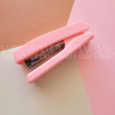 Abrochadora de escritorio Ibi Craft Rosa