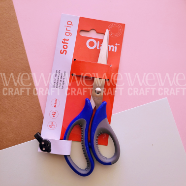 Tijera Soft Grip Engomado 16,5 cm