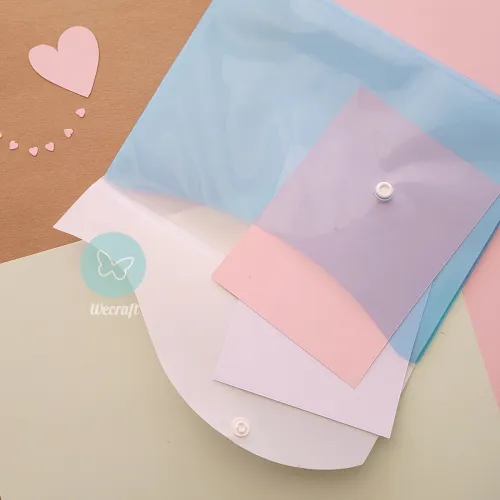 Sobre plástico con botón + Solapa A5 Celeste Pastel