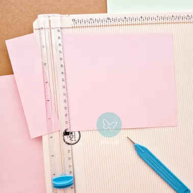 Tablero de Marcado y Plegado 30,5 x 30,5 cms Con Cizalla Incorporada